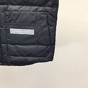 Canada Goose black puffer vest 02 - 4