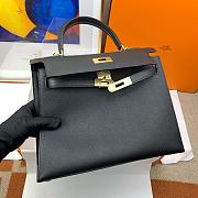 Hermes Kelly 28 epsom black gold hardware bag - 5