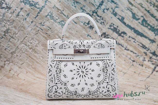 Hermes Birkin 28 White Embroidered Swift Palladium Hardware Bag - 1