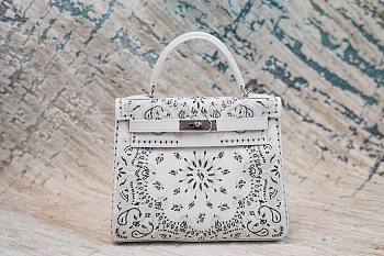 Hermes Birkin 28 White Embroidered Swift Palladium Hardware Bag