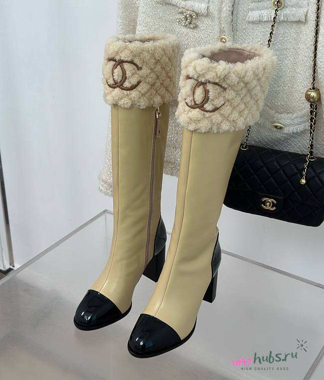 Chanel 23C beige high boots 9mm - 1