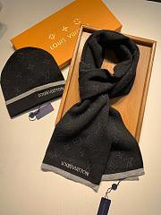 Louis Vuitton black set ( hat + scarf) - 6