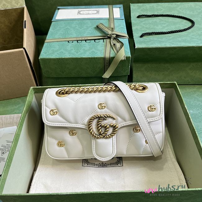 Gucci GG Marmont medium white leather double G studs bag - 1