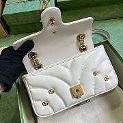 Gucci GG Marmont medium white leather double G studs bag - 4