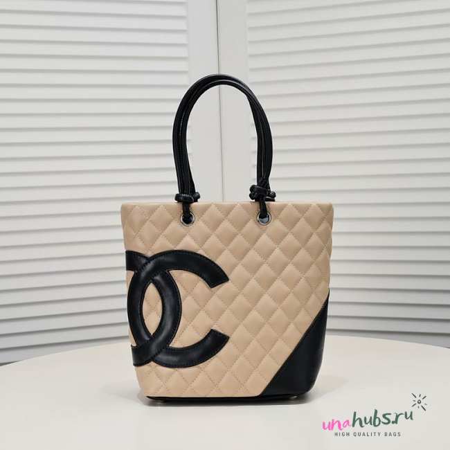 Chanel beige/black quilted leather cambon ligne Bag - 1