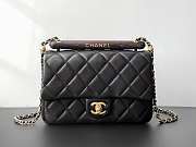 Chanel CF wood handle black leather bag  - 1