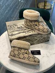 Gucci beige fur boots - 2