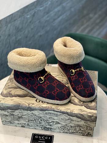 Gucci red fur boots