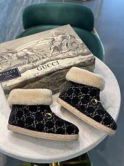 Gucci black fur boots - 3