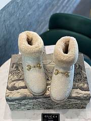 Gucci cream fur boots - 6