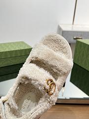 Gucci women double G white wool sandals - 6