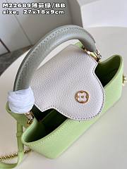 Louis Vuitton Capucines PM Green Leather Bag - 4