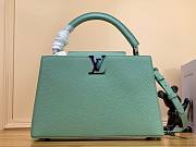 Louis Vuitton Capucines MM green leather metal hardware bag - 1