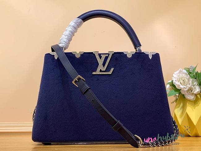 Louis Vuitton Capucines MM blue velvet bag - 1