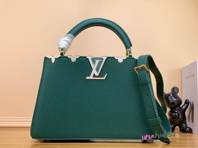 Louis Vuitton Capucines PM Green Leather Pearl Bag - 1