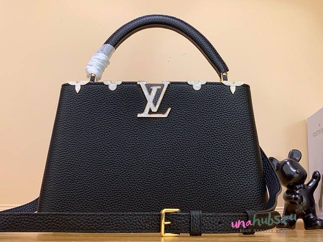 Louis Vuitton Capucines MM black leather pearl bag - 1