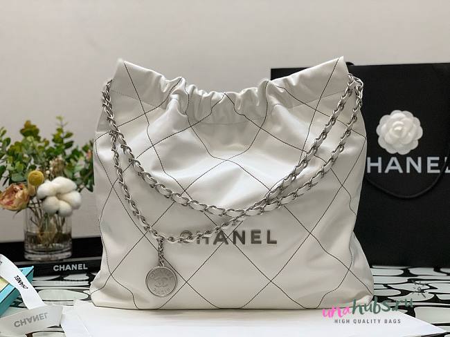 Chanel 22 white silver tote bag  - 1