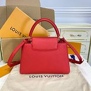 Louis Vuitton Capucines MM red leather bag - 3