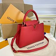 Louis Vuitton Capucines MM red leather bag - 4