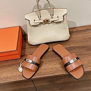 Hermes kelly brown lock sandals - 5