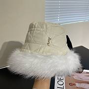 YSL round white fur hat - 1