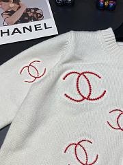 Chanel white CC sweater  - 2