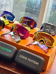 Louis Vuitton snow mask sunglasses  - 3