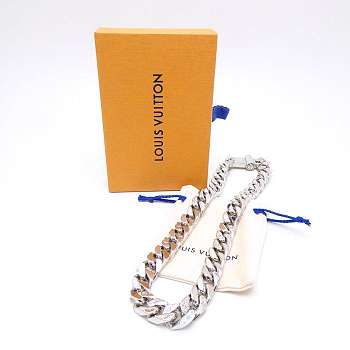 Louis Vuitton Metal Chain Links Necklace 