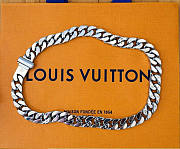 Louis Vuitton Metal Chain Links Necklace  - 2