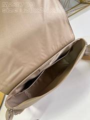 Louis Vuitton Takeoff Messenger Beige Leather Bag - 5