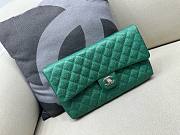 Chanel Green Quilted Caviar Leather Flap Clutch Bag - 5