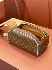 Louis Vuitton Dopp Kit Toilet Monogram Pouch - 3