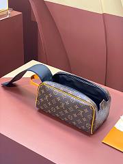 Louis Vuitton Dopp Kit Toiletry Yellow Monogram Pouch - 4