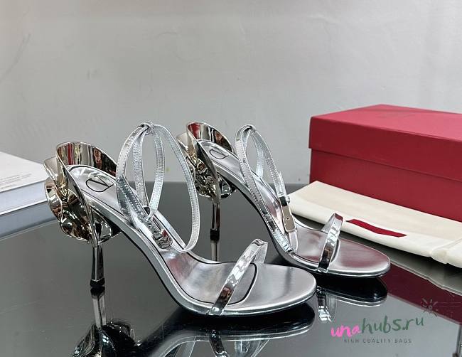 Valentino rose silver leather heels - 1