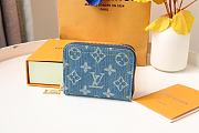 Louis Vuitton denim short wallet  - 6