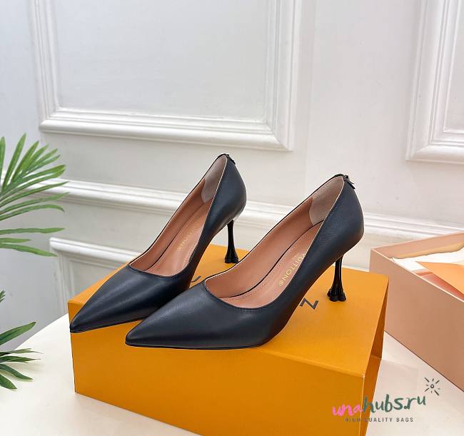 Louis Vuitton Black Heels 8cm - 1