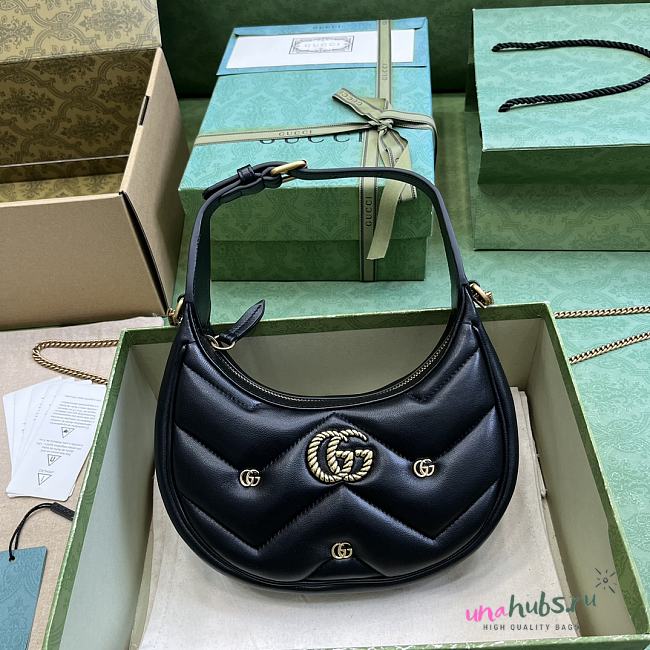 Gucci GG Marmont half-moon-shaped black leather bag  - 1