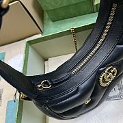 Gucci GG Marmont half-moon-shaped black leather bag  - 4