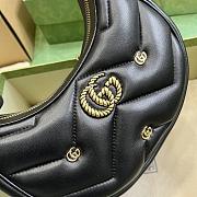 Gucci GG Marmont half-moon-shaped black leather bag  - 2