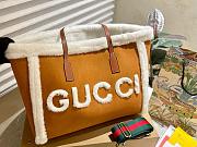 Gucci brown suede and shearling tote bag  - 6