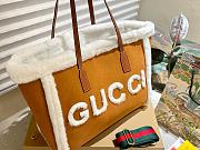 Gucci brown suede and shearling tote bag  - 2