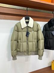 Prada puffer sherling ( green/ black) coat - 5