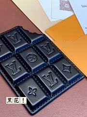 Louis Vuitton chocolate bar keychain 01 - 2