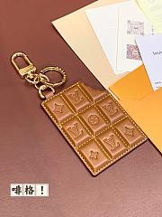 Louis Vuitton chocolate bar keychain 02 - 5