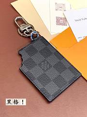 Louis Vuitton chocolate bar keychain 04 - 5