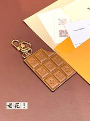 Louis Vuitton chocolate bar keychain 05 - 6