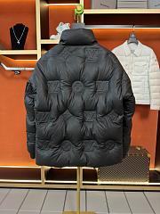 Louis Vuitton men puffer black coat - 6