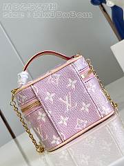 Louis Vuitton Micro Vanity M22920 Pink Bag - 2