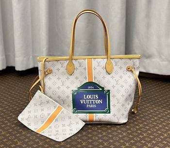 Louis Vuitton Neverfull Beige/Ocher Bag