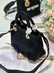 Dior Lady D-lite medium black flower embroidery bag - 3